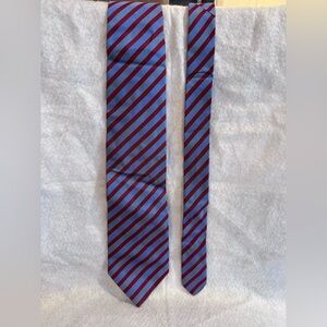 Giacomo de Senese Italian Silk Tie Blue And Red  Made in Italy